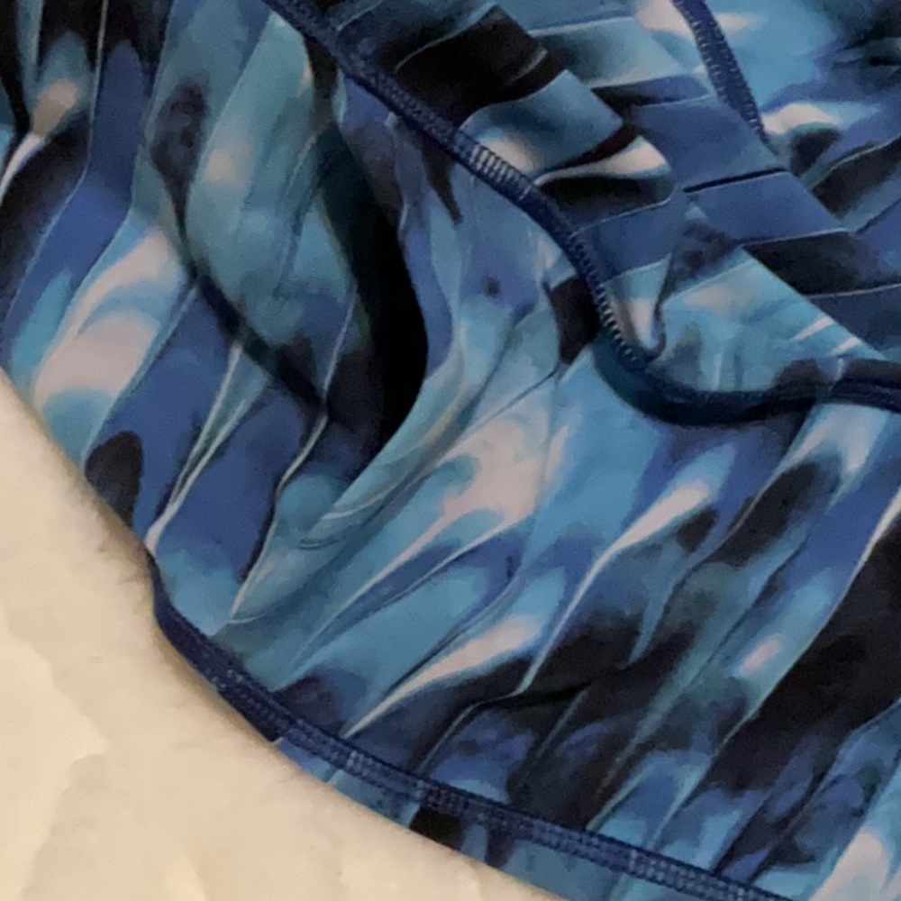 Lululemon Athletica Ocean Wave Leggings - Picture 4 of 9